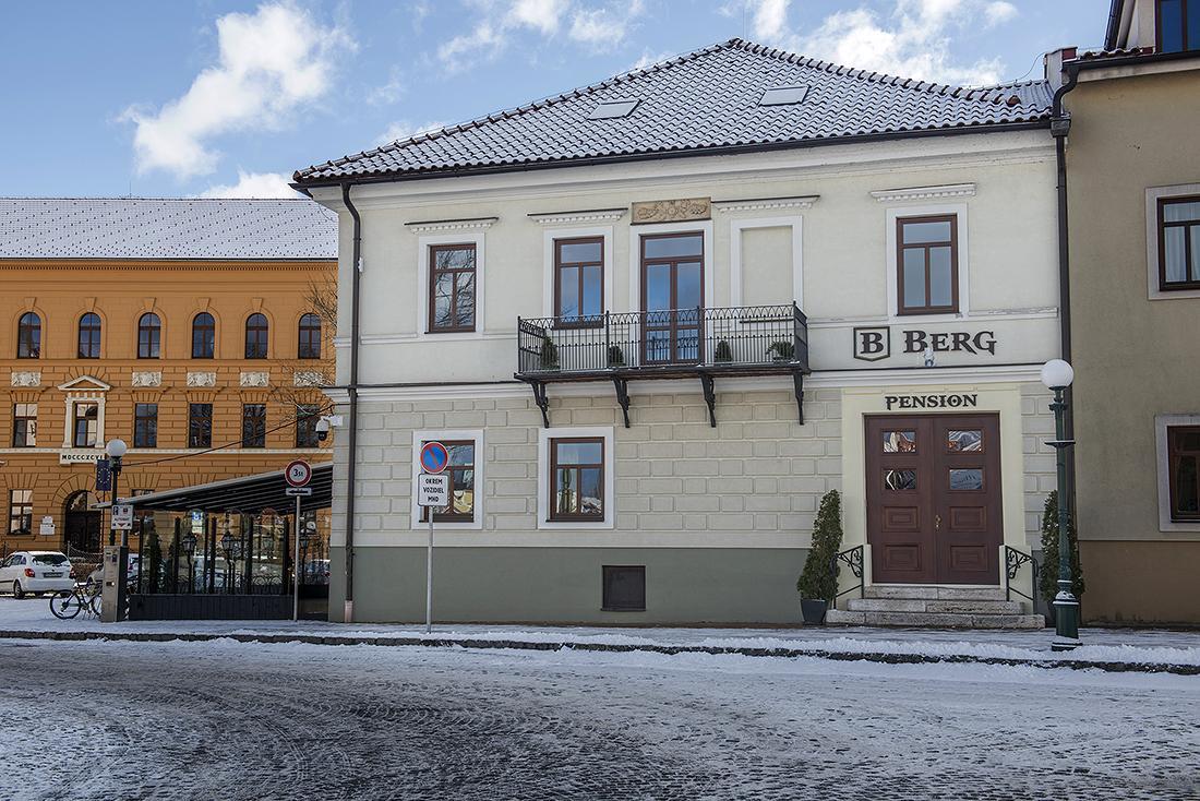 Penzion Berg Кежмарок Экстерьер фото